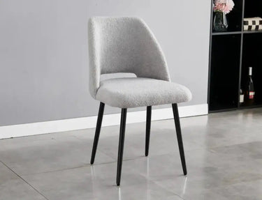 Chaise Nuage pieds noirs