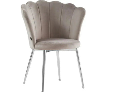 Chaise coquillage pieds argentés